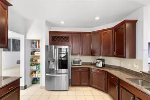 2697 Star Grass Cir, Kissimmee, FL 34746 - Photo 9