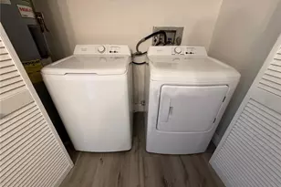 5055 Eaglesmere Dr, Orlando, FL 32819 - Photo 15