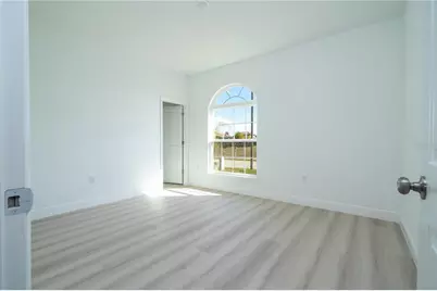 355 Villa Sorrento Circle, Haines City, FL 33844 - Photo 15