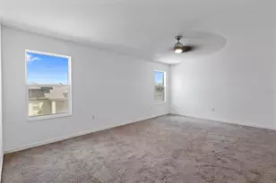 1136 Sea Pines Ct, Tavares, FL 32778 - Photo 7