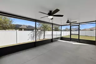 1136 Sea Pines Ct, Tavares, FL 32778 - Photo 17
