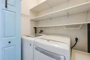 26134 Leeward St, Eustis, FL 32736 - Photo 9