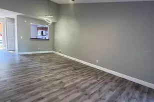 65 Silver Falls Cir, Kissimmee, FL 34743 - Photo 13