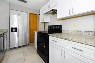 1023 Spring Meadow Dr, Kissimmee, FL 34741 - Photo 15