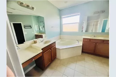 1476 Lexington Ave, Davenport, FL 33837 - Photo 5