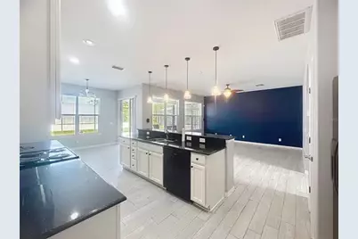 1476 Lexington Ave, Davenport, FL 33837 - Photo 3