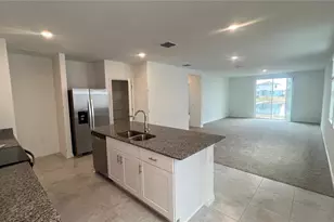 3185 Viceroy Ct, Kissimmee, FL 34759 - Photo 7