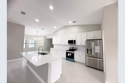 4548 Yorkshire Lane, Kissimmee, FL 34758 - Photo 5