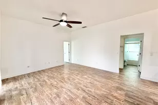 231 Strathmore Cir, Kissimmee, FL 34744 - Photo 11