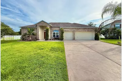 231 Strathmore Circle, Kissimmee, FL 34744 - Photo 1