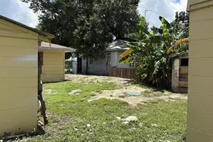 227 N Marveline Rd, Lakeland, FL 33815 - Photo 15