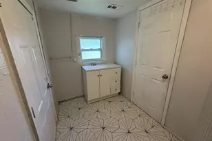 227 N Marveline Rd, Lakeland, FL 33815 - Photo 9