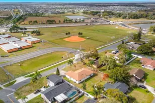 2661 Ames Haven Rd, Kissimmee, FL 34744 - Photo 51