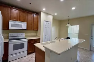 2079 Cypress Bay Blvd, Kissimmee, FL 34743 - Photo 7