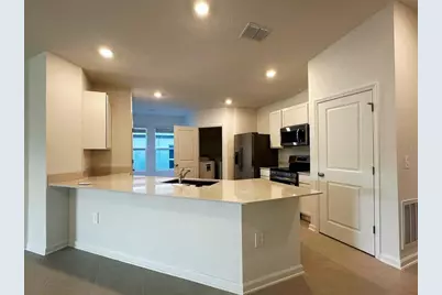 339 Puma Loop, Groveland, FL 34736 - Photo 3