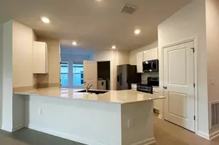 339 Puma Loop, Groveland, FL 34736 - Photo 3