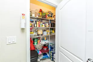 260 Sunny Day Wy, Davenport, FL 33897 - Photo 11