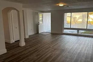 1715 Kenilworth St, Holiday, FL 34691 - Photo 7