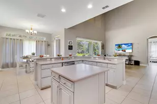 1705 Bridgets Ct, Kissimmee, FL 34744 - Photo 13