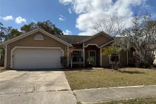 925 Old Mail Ln, Sanford, FL 32773 - Photo 1
