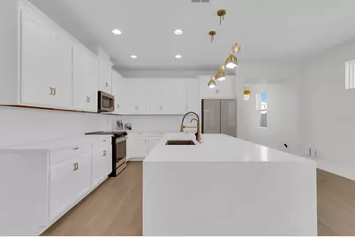 15583 Hamlin Blossom Avenue, Winter Garden, FL 34787 - Photo 9