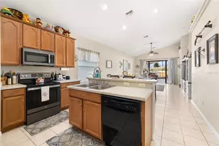 947 Bridgeford Crossing Blvd, Davenport, FL 33837 - Photo 17