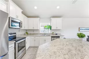 111 Krenson Bay Loop, Winter Haven, FL 33881 - Photo 3