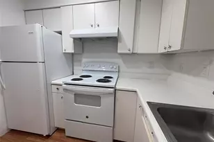 1724 Foxhall Cir, Kissimmee, FL 34741 - Photo 5