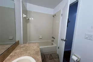 1724 Foxhall Cir, Kissimmee, FL 34741 - Photo 17