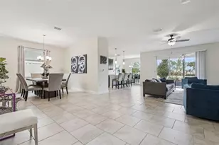 8995 Croquet Ct, Davenport, FL 33896 - Photo 9