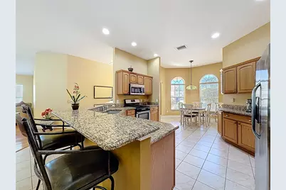17312 SE 81st Springside Terrace, The Villages, FL 32162 - Photo 9