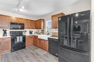 313 W Aster Ct, Kissimmee, FL 34759 - Photo 11