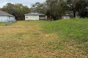 310 Grape Ave, Saint Cloud, FL 34769 - Photo 5