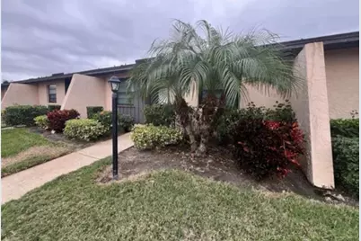 2342 Barbados Court #7, Kissimmee, FL 34741 - Photo 3