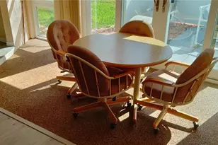 1812 Atrium Dr, Sun City Center, FL 33573 - Photo 9