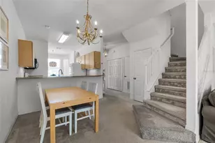 1256 S Beach Cir, Kissimmee, FL 34746 - Photo 7