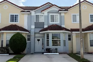 1256 S Beach Cir, Kissimmee, FL 34746 - Photo 1