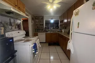 815 Bay St, Kissimmee, FL 34744 - Photo 9