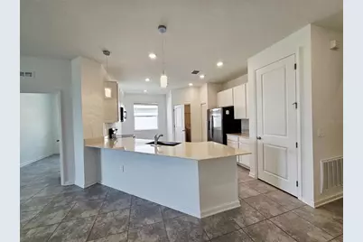 652 Daring Dr, Davenport, FL 33837 - Photo 3