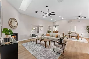 5521 Oak St, Mount Dora, FL 32757 - Photo 9