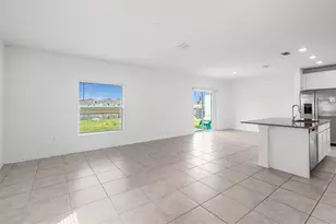 942 Jackson Ave, Davenport, FL 33837 - Photo 5