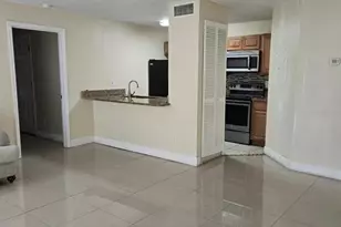 4756 Walden Cir, Orlando, FL 32811 - Photo 3