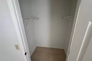 1222 Bermuda Lakes Ln, Kissimmee, FL 34741 - Photo 5