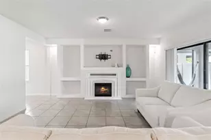 2835 Noble Crow Dr, Kissimmee, FL 34744 - Photo 7