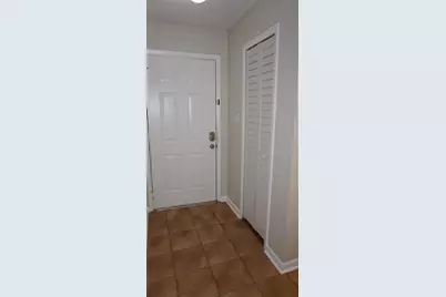 5219 Via Hacienda Circle #B209, Orlando, FL 32839 - Photo 15