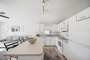 222 Lake Shore Pkwy, Davenport, FL 33896 - Photo 11