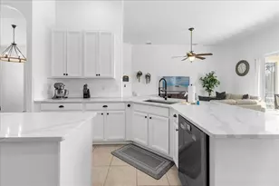 308 Yellow Snapdragon Dr, Davenport, FL 33837 - Photo 9