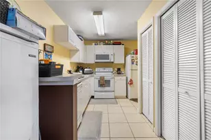 2788 Club Cortile Cir, Kissimmee, FL 34746 - Photo 11