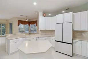 129 Mystic Ln, Jupiter, FL 33458 - Photo 9