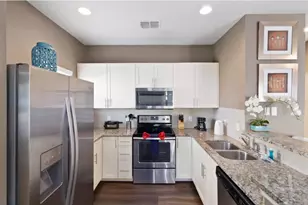 3207 Gold Ln, Kissimmee, FL 34747 - Photo 5